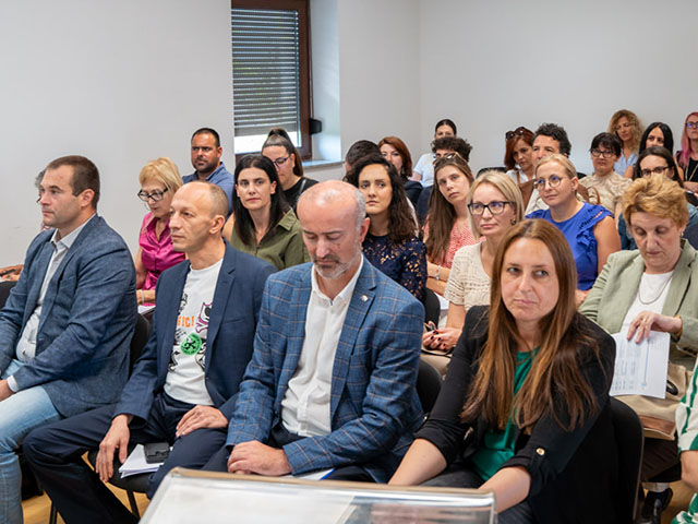 Sudionici predstavljanja Gustija                                                                                                                                                                                                                          